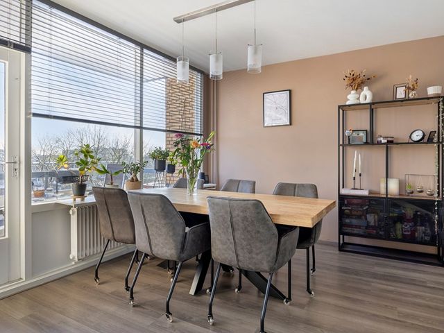 Zonnebloemstraat 128, Zwijndrecht