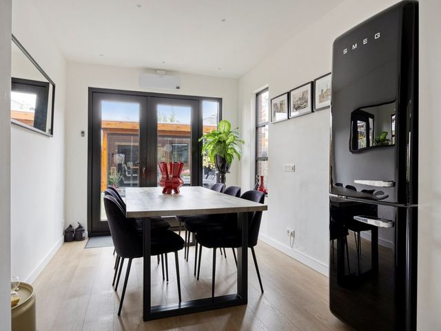 Koninginneweg 28, Zwijndrecht