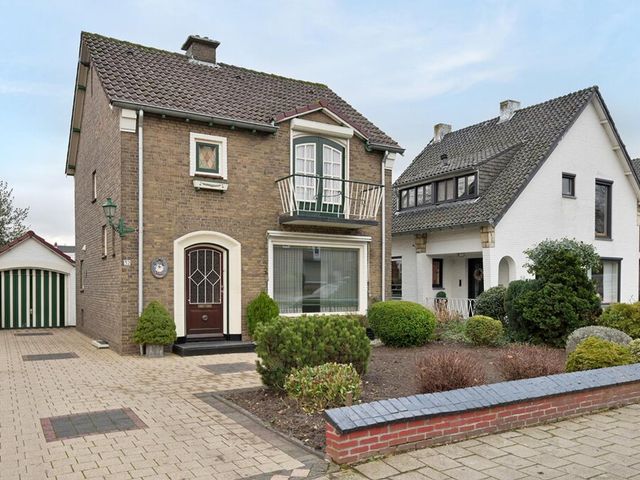 Mgr. Claessensstraat 32, Sittard