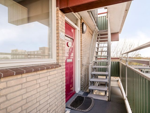 Nieuwendamlaan 166, 's-Gravenhage