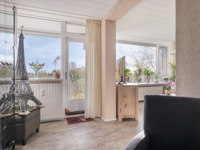 Nieuwendamlaan 166, 's-Gravenhage