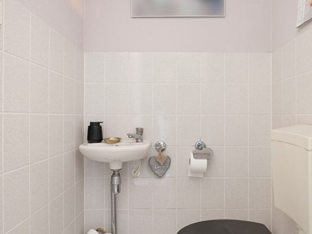 Bras 1, Bunschoten-Spakenburg