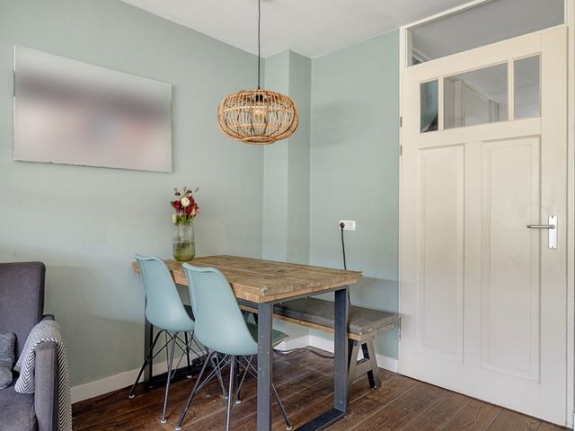 Bras 1, Bunschoten-Spakenburg