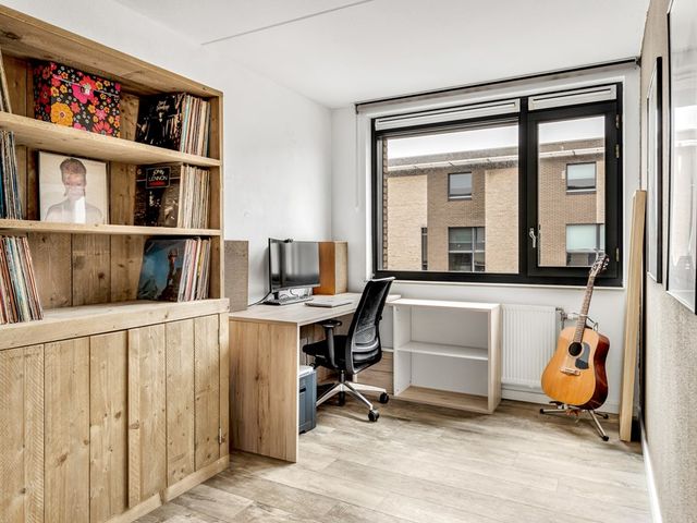 Azorenweg 37, Almere