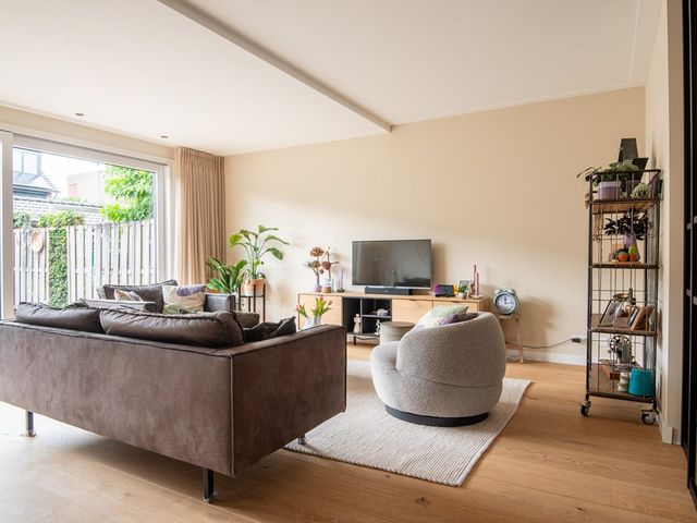 Bolder 9, Bunschoten-Spakenburg