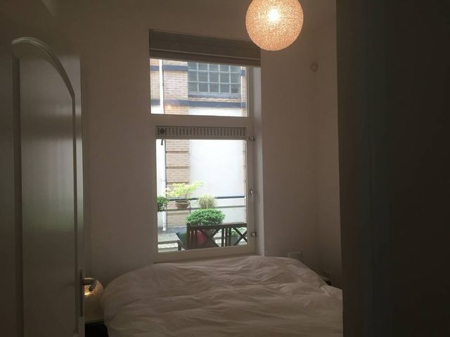 Sarphatikade 1A, Amsterdam