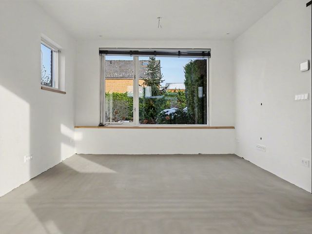 Ridder van Dorplaan 14, Zuid-Beijerland