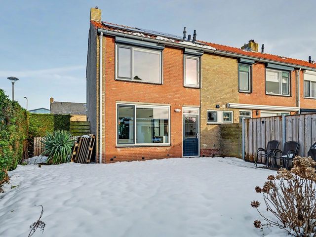 Ridder van Dorplaan 14, Zuid-Beijerland