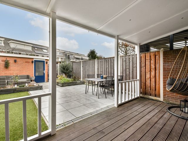 Legatostraat 11, Hellevoetsluis