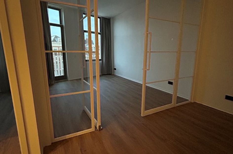 1e Middellandstraat 70B