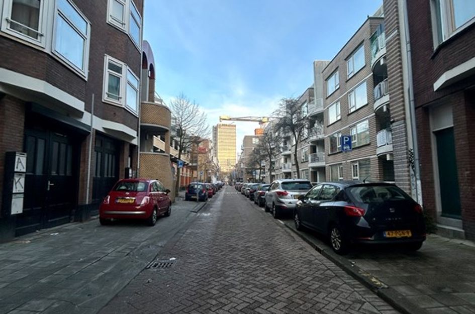 Gouvernestraat 121 01