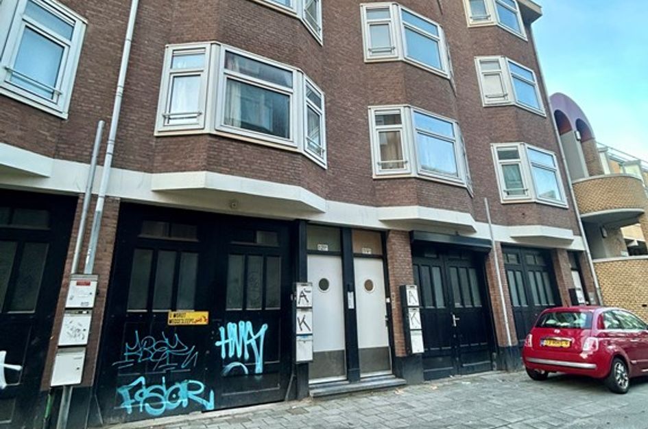 Gouvernestraat 121 01