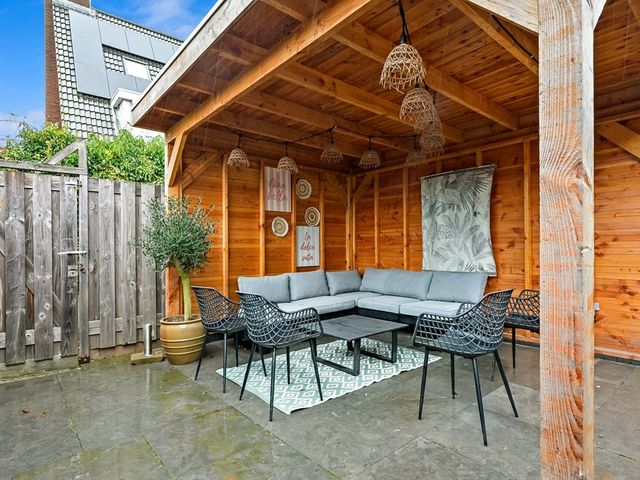 Jan van Galenstraat 25, De Lier