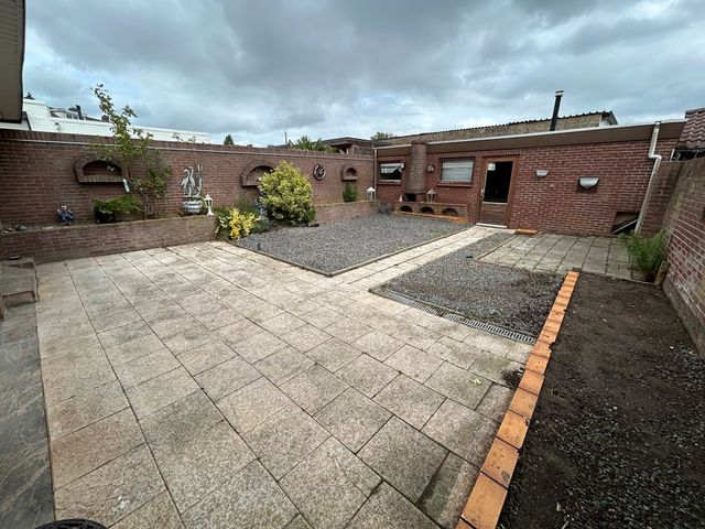 Heiveldplein 6, Kerkrade