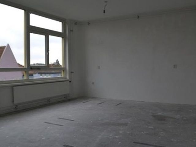 Floraweg ONG, Amsterdam