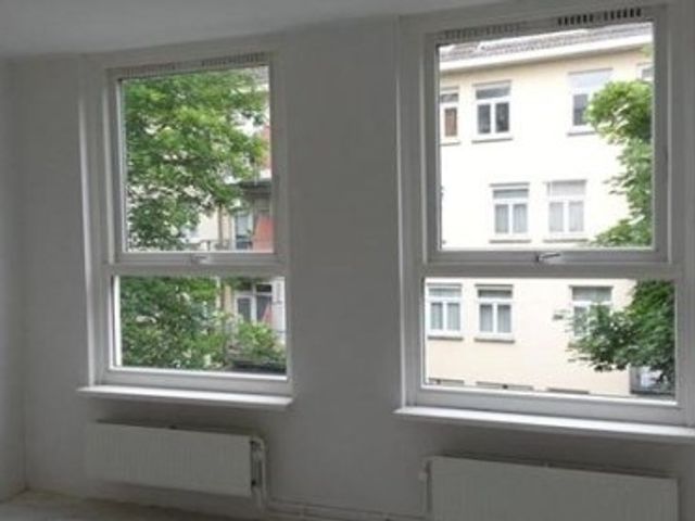 President Brandstraat ONG, Amsterdam