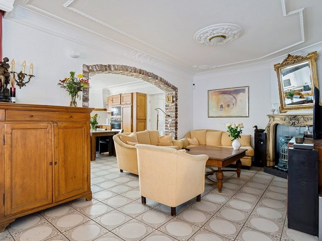 Halewijnstraat 8, Geleen