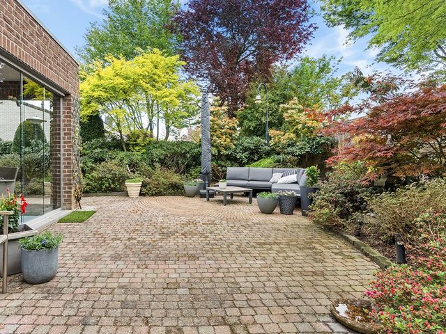 Halewijnstraat 8, Geleen