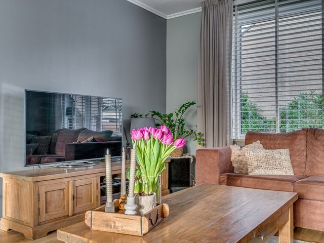 Graaf van Mansfeldstraat 8, Venlo