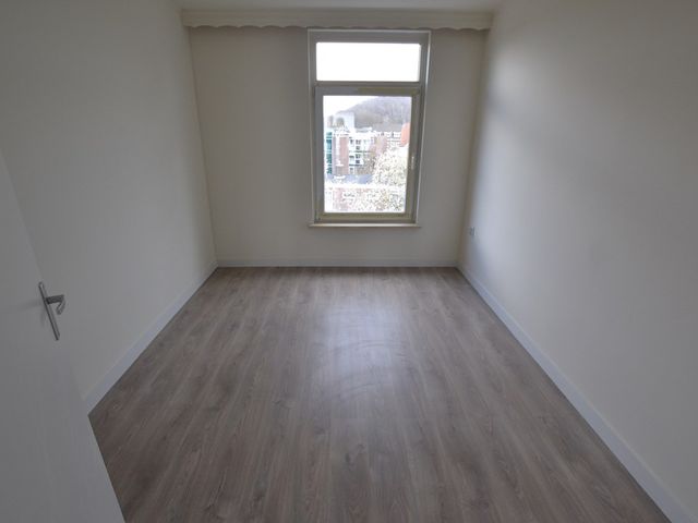 Monseigneur Feronstraat 36, Heerlen