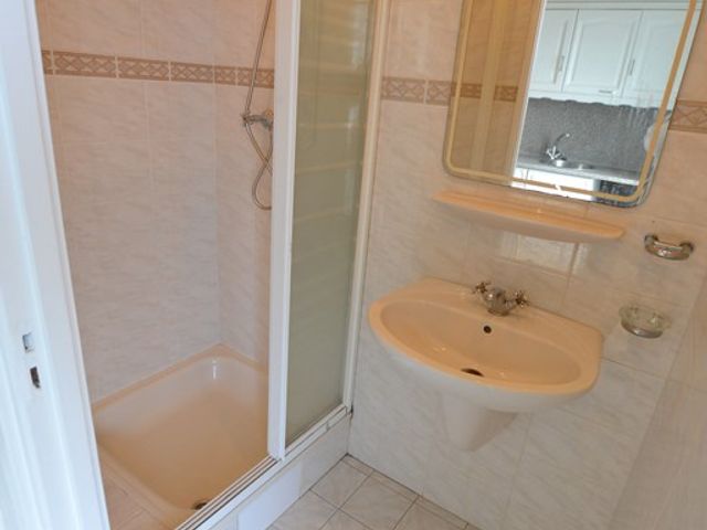 Monseigneur Feronstraat 36, Heerlen