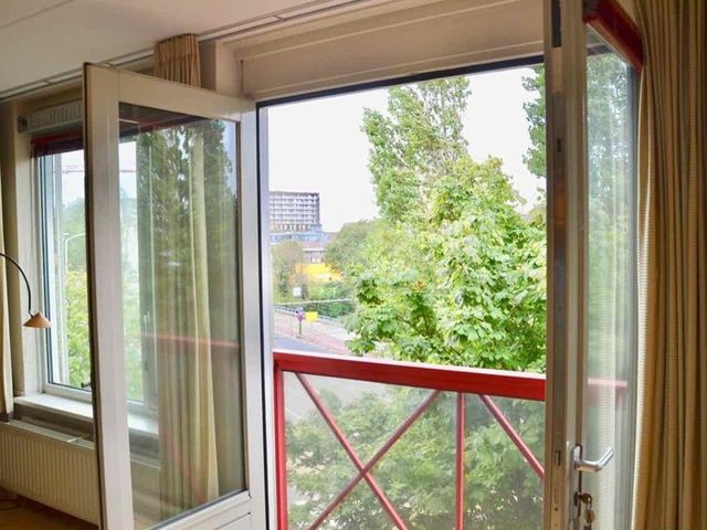 Waldeck Pyrmontkade 14, Den Haag