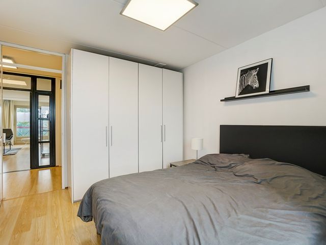 Waldeck Pyrmontkade 14, Den Haag