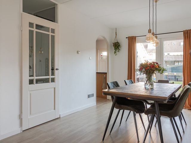 Rietzanger 92, Hoorn