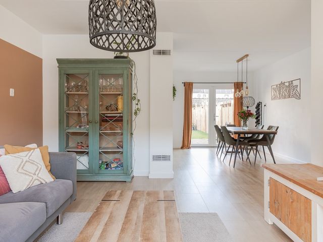 Rietzanger 92, Hoorn