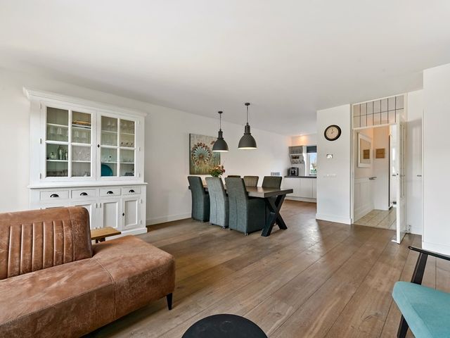 Dijkgraaf 26, Maasland