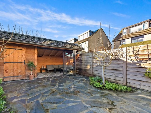 Dijkgraaf 26, Maasland