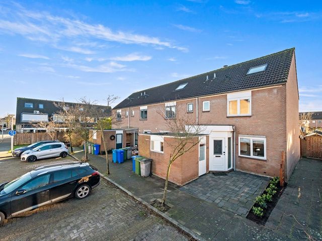 Dijkgraaf 26, Maasland