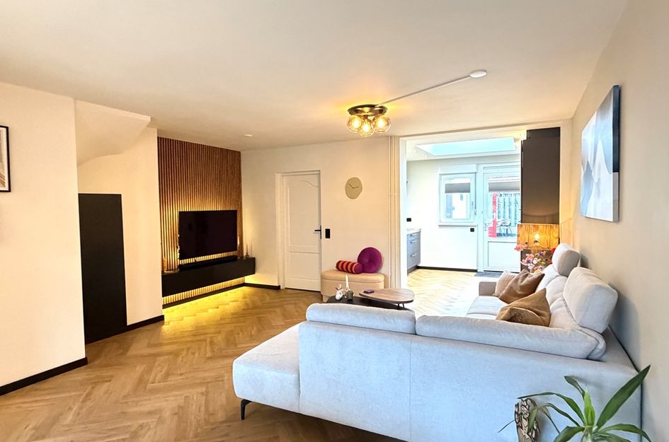 Burgemeester van Deelensingel 86