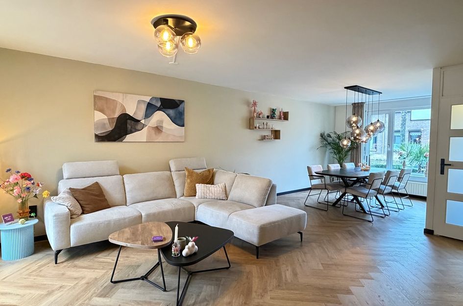 Burgemeester van Deelensingel 86