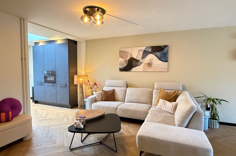 Burgemeester van Deelensingel 86