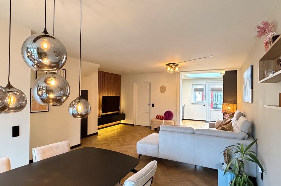 Burgemeester van Deelensingel 86