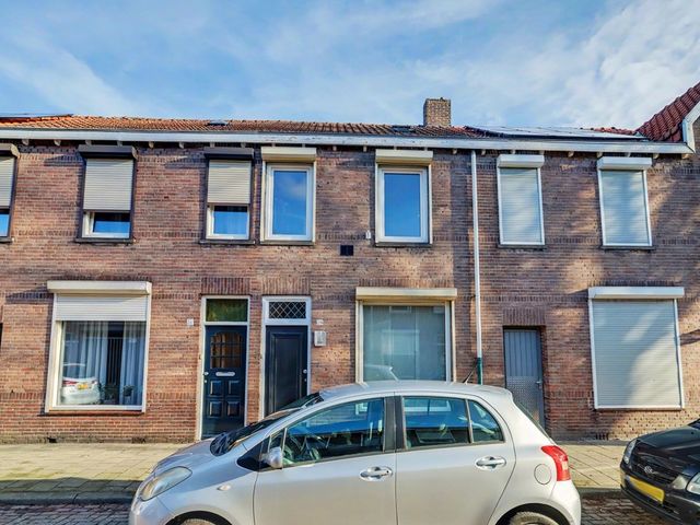 Arent van 's Gravesandestraat 28, Tilburg