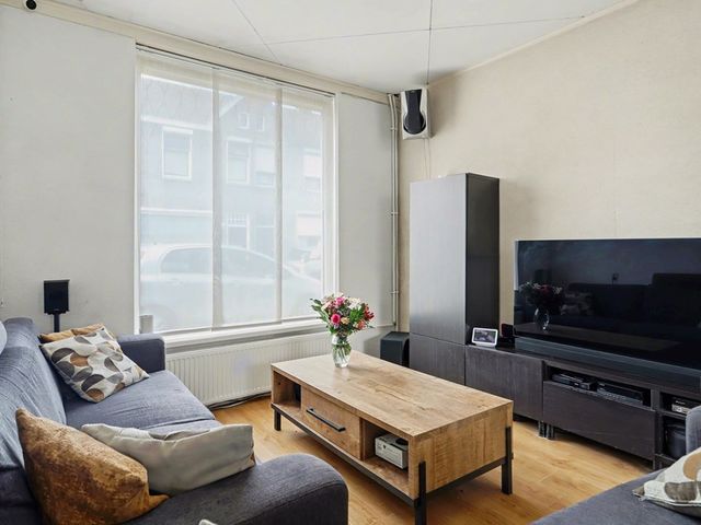 Arent van 's Gravesandestraat 28, Tilburg