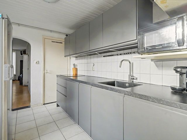 Arent van 's Gravesandestraat 28, Tilburg