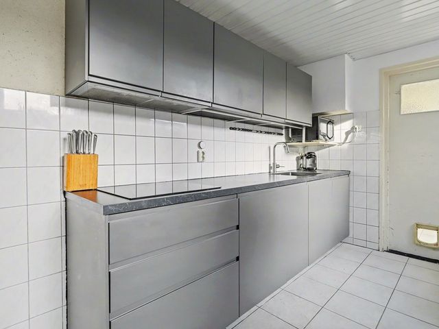 Arent van 's Gravesandestraat 28, Tilburg