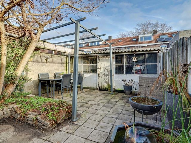 Arent van 's Gravesandestraat 28, Tilburg