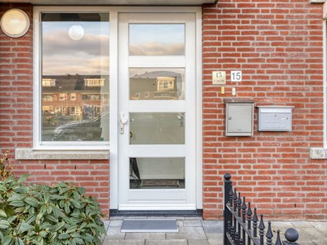 Dorskarstraat 15, Made