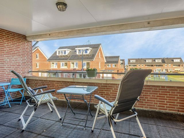 Dorskarstraat 15, Made