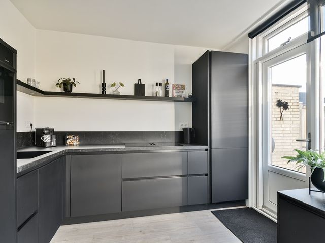 Jac. P. Thijssesingel 52, Sliedrecht