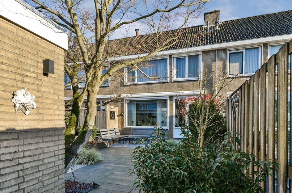 Jac. P. Thijssesingel 52