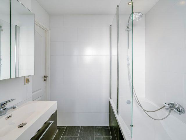 Julianalaan 9, Posterholt