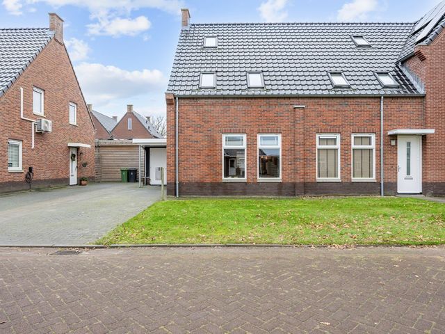 Tiengastraat 8, Opende