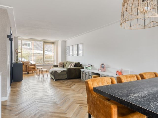 Daltonstraat 21, Heemskerk