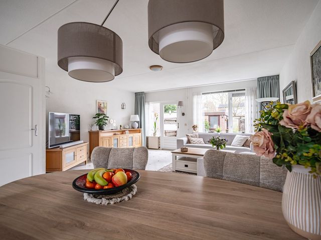 Herberg 117, Leidschendam