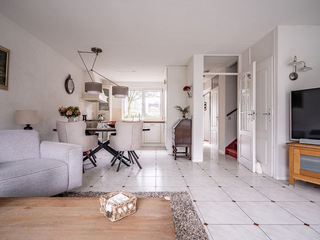 Herberg 117, Leidschendam